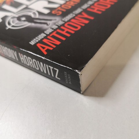 ALEX RIDER STORMBREAKER Anthony Horowitz ALEX RIDER STORMBREAKER Anthony Horowitz