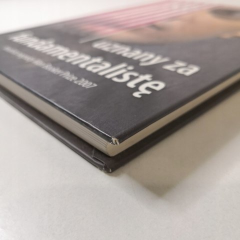 Uznany za fundamentalistę Mohsin Hamid Uznany za fundamentalistę Mohsin Hamid